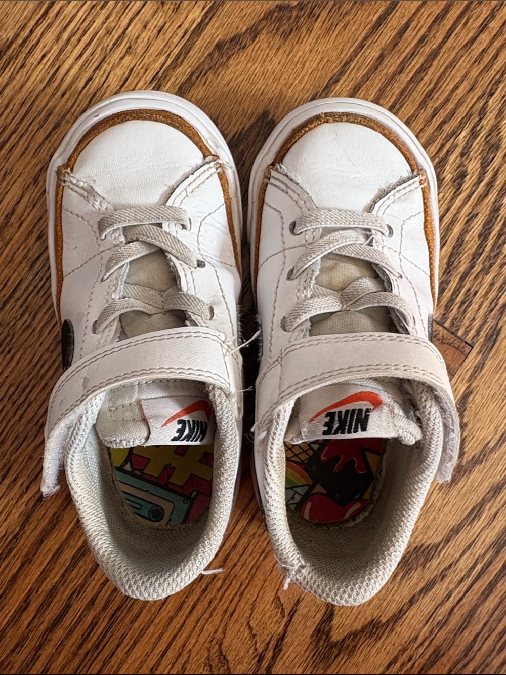 Nike Kids' Court Legacy Low Top Sneaker Toddler, size 7.5. Great condition